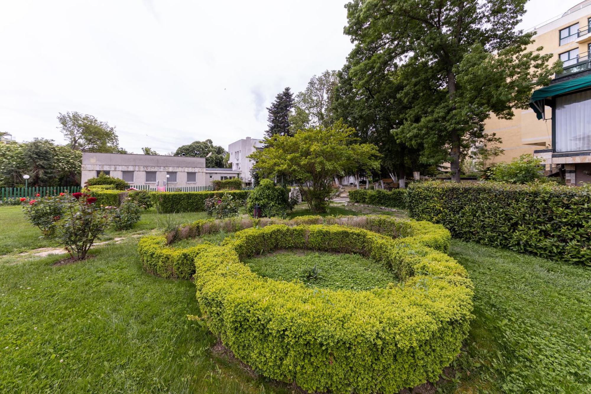 Studio In Sveta Elena Complex Mineral Pool & Spa! Saints Constantine and Helena Екстер'єр фото